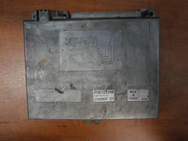     Renault  25 85-90 S100800101 