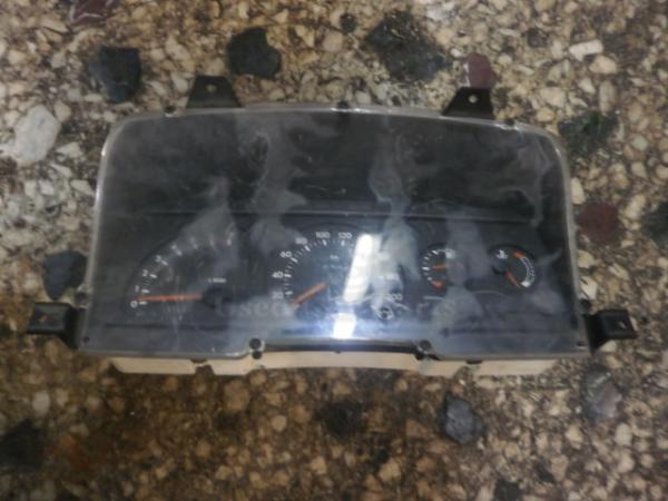   88ab10848ba  Ford Escort hatch 86-89 