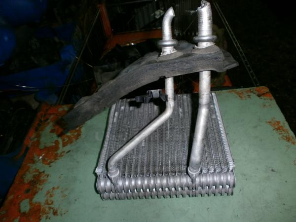    A C  Ford Fiesta 3D 99-02 