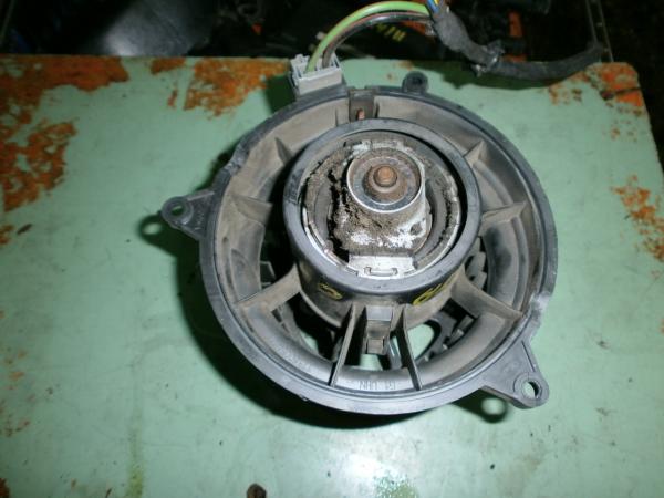     Ford Fiesta 5D 99-02 