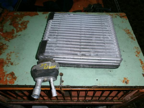    A C  Toyota Yaris Verso 03-07 