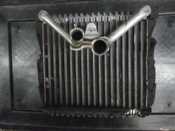    A C  Ford Mondeo Hatch 96-00 