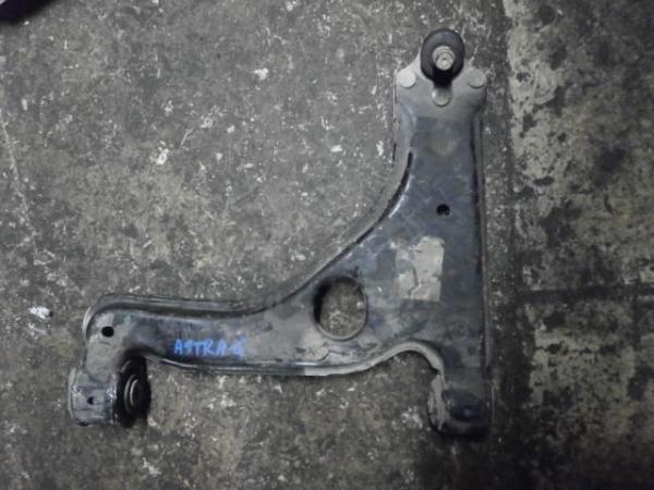      Opel Astra G Hatch 98-04 3D 