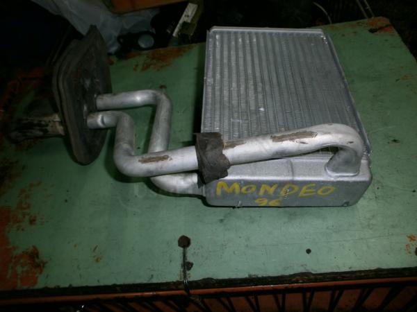      Ford Mondeo Hatch 96-00 