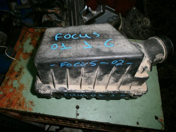    Ford Focus hatch 3D 98-02 