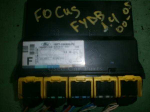   (1S7T15K600FD)  Ford Focus hatch 3D 02-04, Ford Focus hatch 5D 02-04  3 