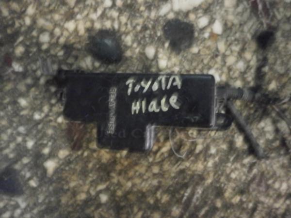    Toyota Hiace 95-  (89) 