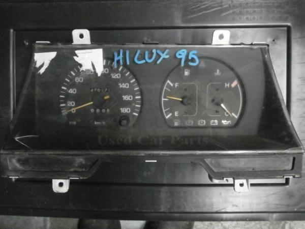    Toyota HiLux 95-98 
